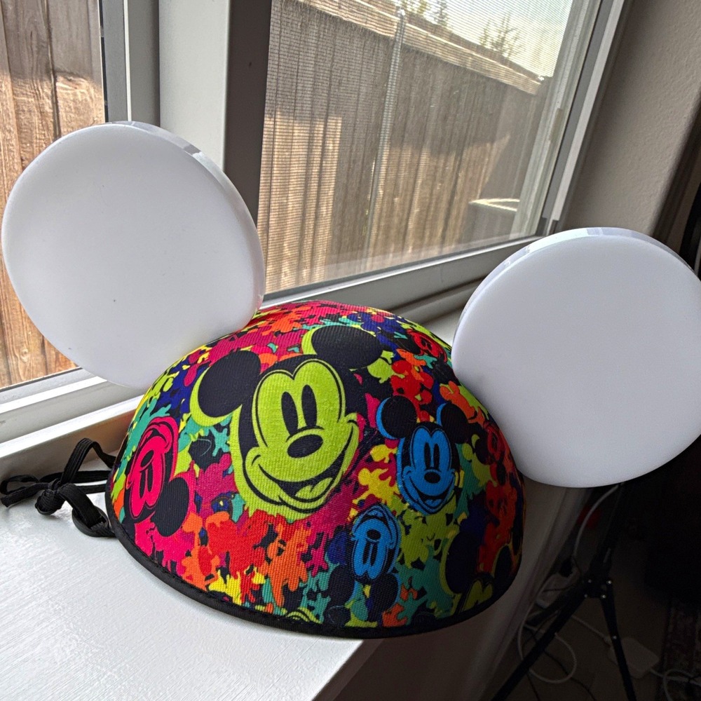 Disney Parks Mickey Mouse Light-Up Ear Hat Cap Multicolor White Adult Unisex